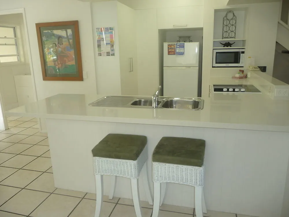Sunset Cove Noosa Aparthotel Noosaville