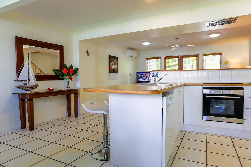 Sunset Cove Noosa Aparthotel Noosaville