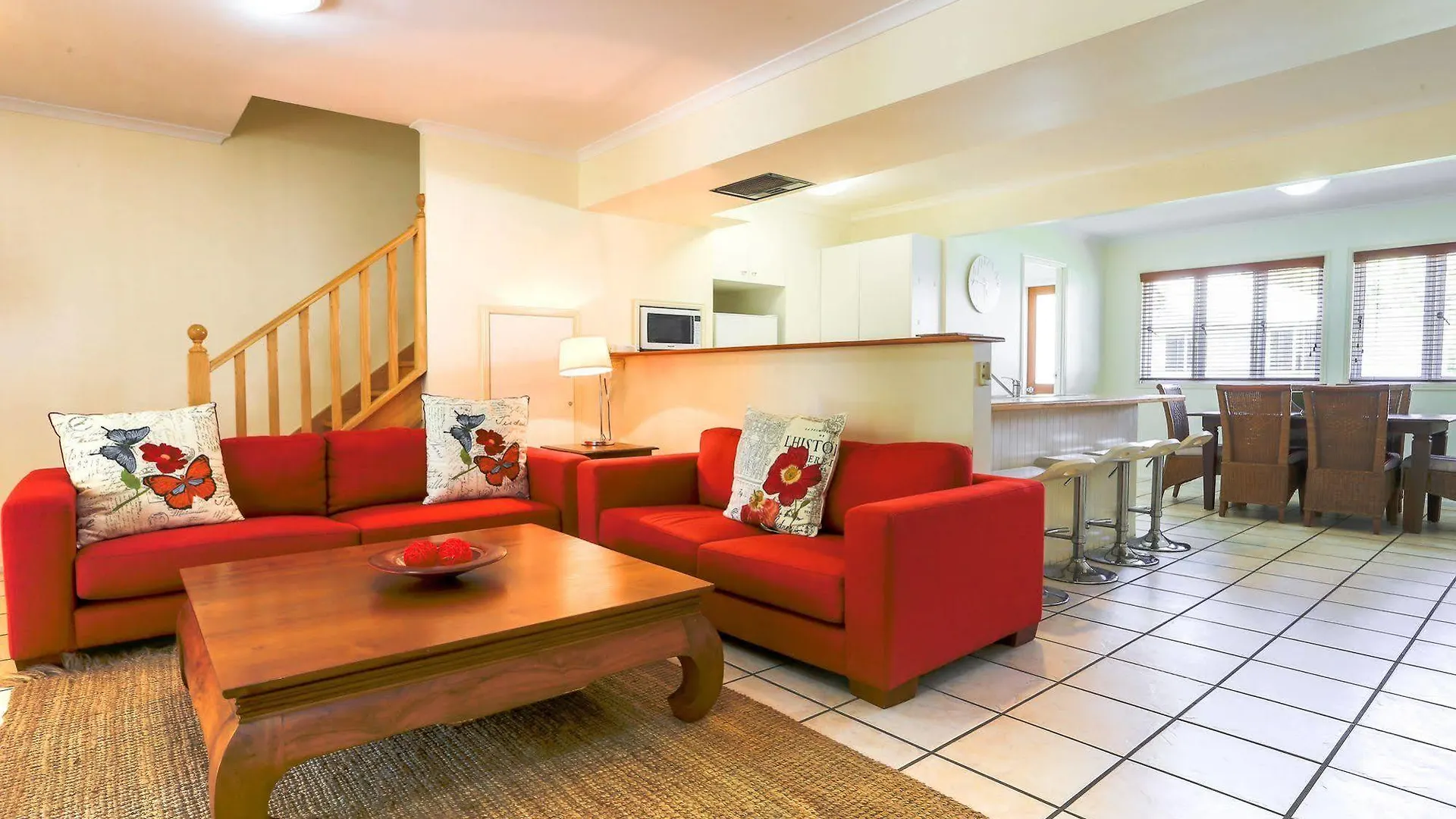 ****  Sunset Cove Noosa Aparthotel Noosaville Australia